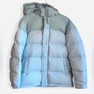 Aritzia Super Puff Mid in a Limited edition color